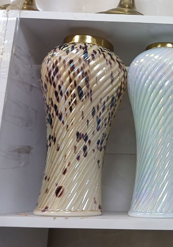 گلدان کمر باریک شیشه ای مدل ابشار طرح گرداب کد132